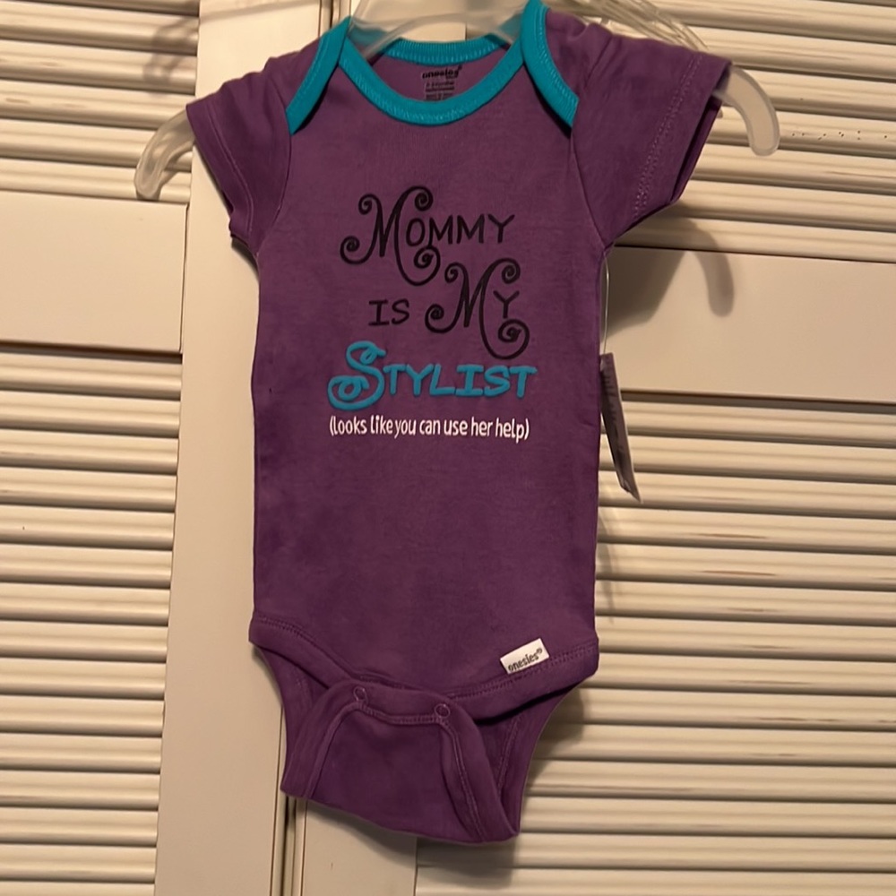 ONESIES Mom is Stylist Pant Set 😊